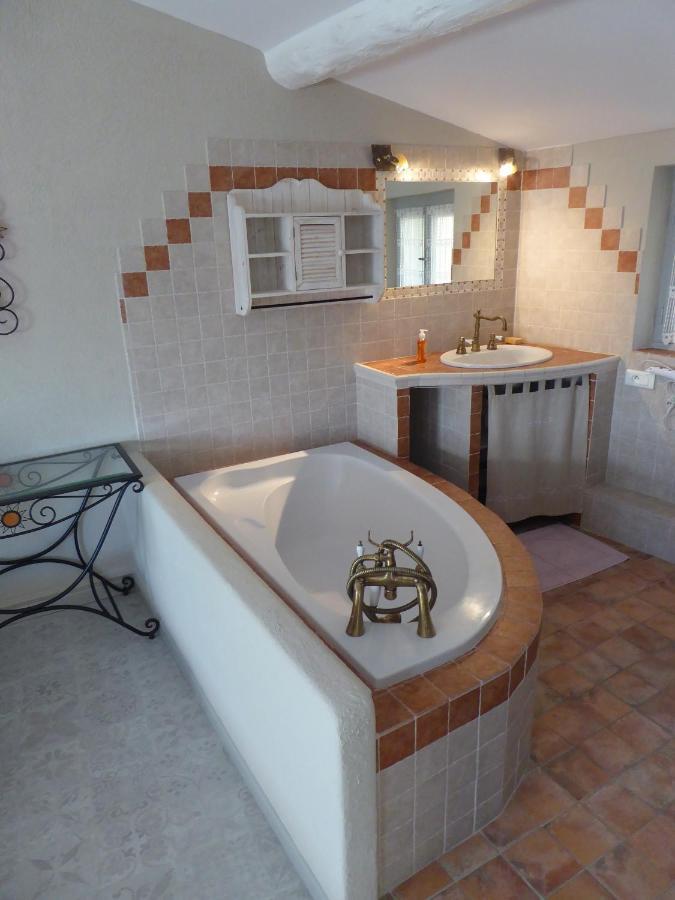 La Jubilotte Villa Бом-дьо-Вениз Екстериор снимка